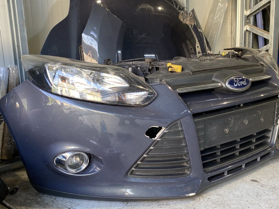 Fata completa Ford Focus 3 2014 capota bara far aripa trager radiator