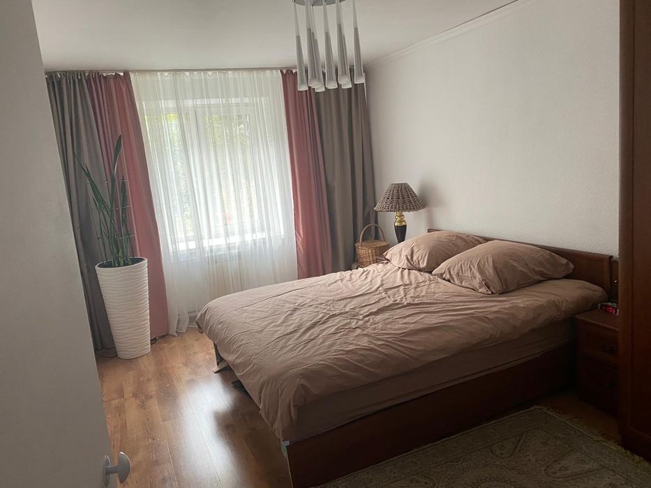 Продам 2х, 5 мкр, на дом