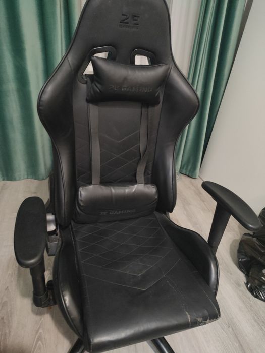 Компьютерное кресло