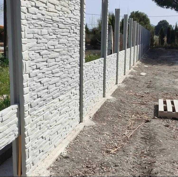 Garduri din beton diverse modele placi de gard si stalpi de rezistenta