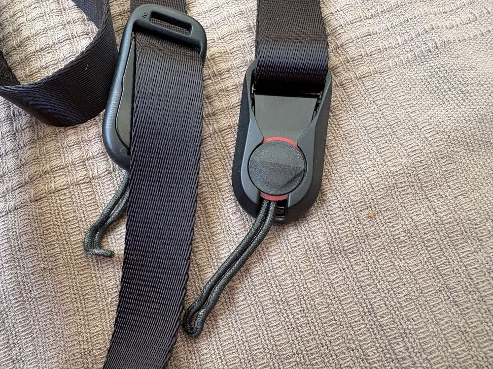 Curea camera gat Peak Design Leash