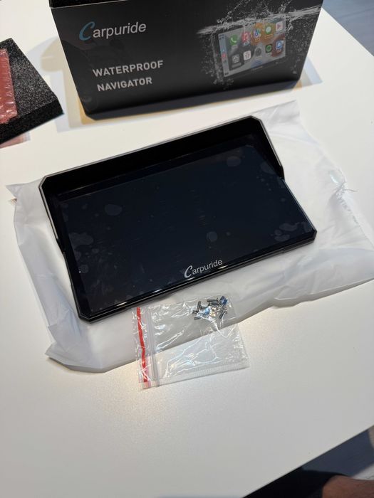 Display DEFECT navigatie moto/auto Carpuride W702