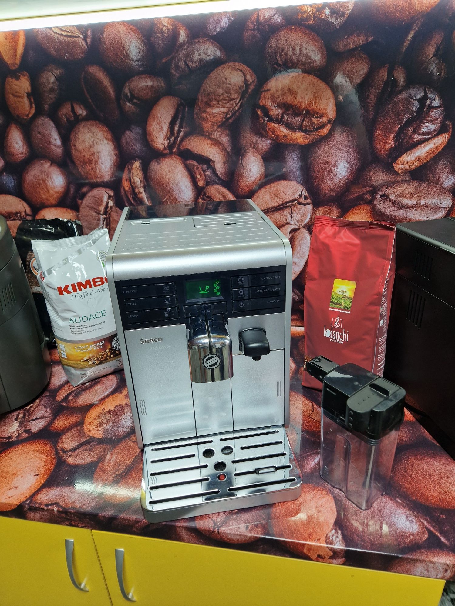 Кафе машина Saeco Moltio Capuchino