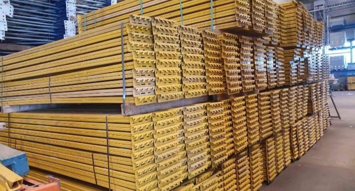 Rafturi metalice second-hand L2.7M