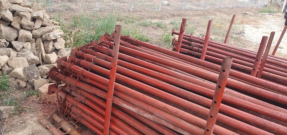 Продавам хюнебеци подпори 3,60м