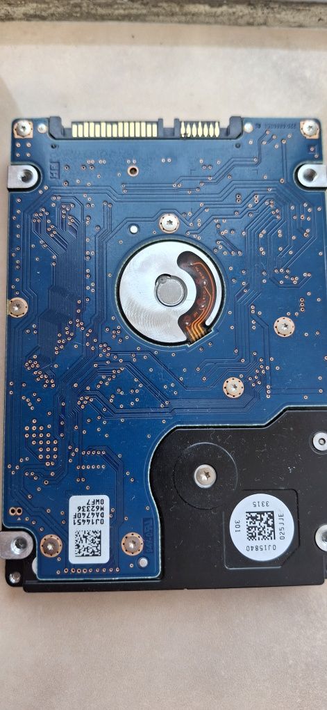 HHD HGST 1ТБ  В рабочем состоянии