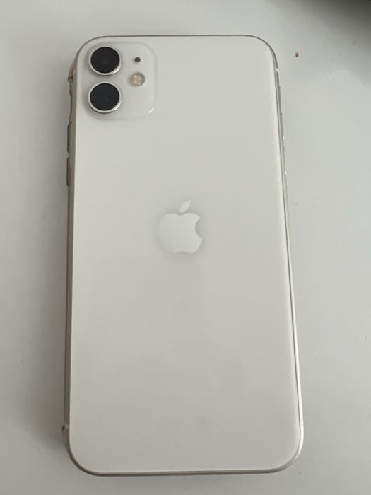 Айфон 11 идеальный 128гб