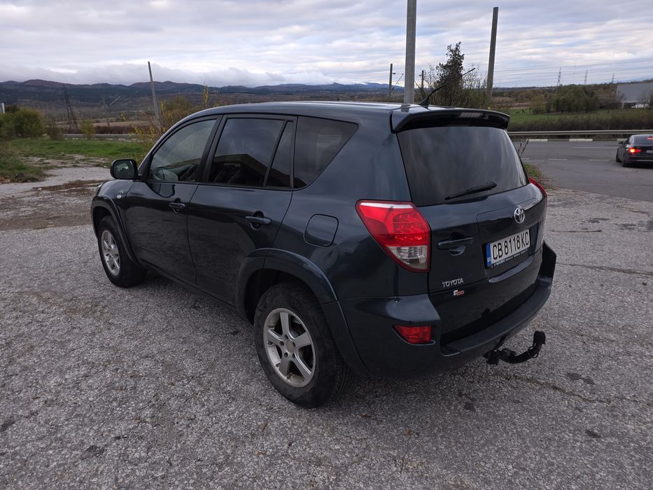 Toyota RAV4 2.2 D-4D • 177 к.с. • 2008 г. • 4x4