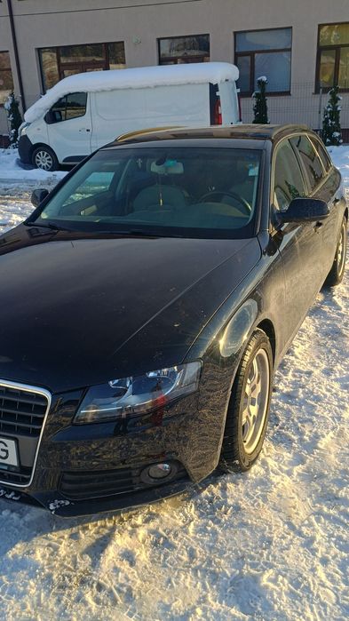 Vând audi A4 2010