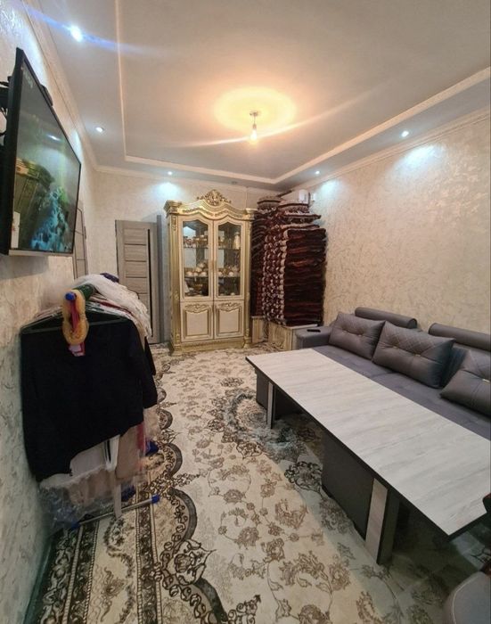 Продается 1/3/4 на м-ве Буз-2 (Ориентир 49 Школа)