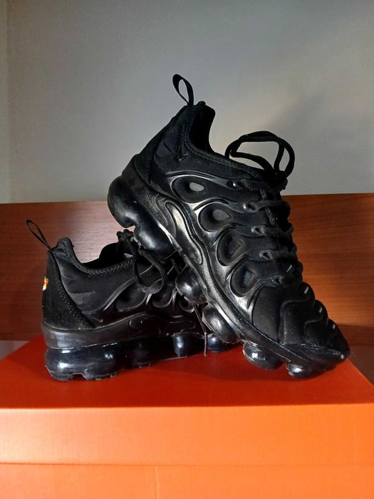 Маротонки Nike vapormax plus