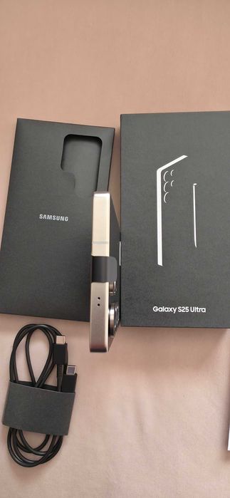 Samsumg s25 Ultra 512 gb  Titanium Black (Factura inlusa)