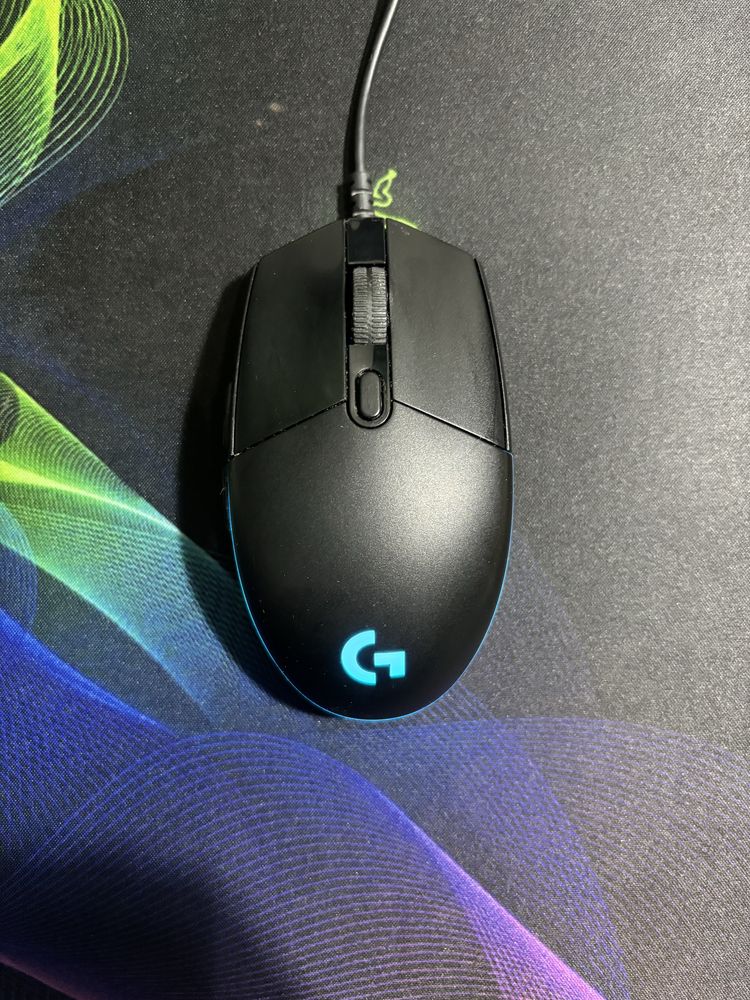 Прoдам игровую мышь logitech g102 prodigy