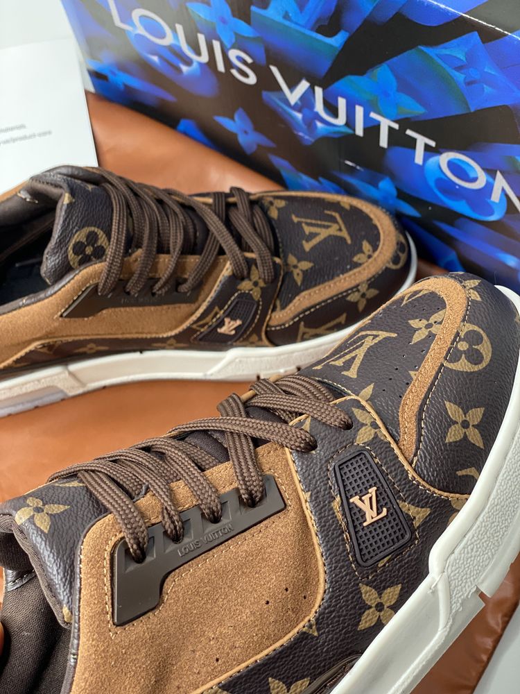 Adidasi Louis Vuitton Model Nou