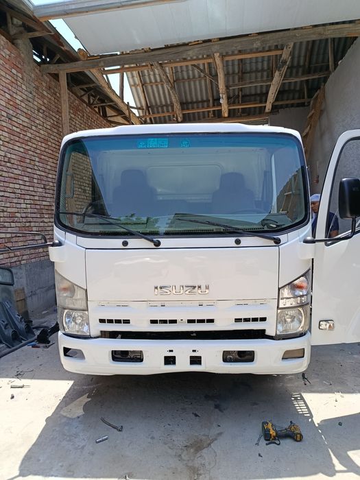 Isuzu sotiladi ishga tayor