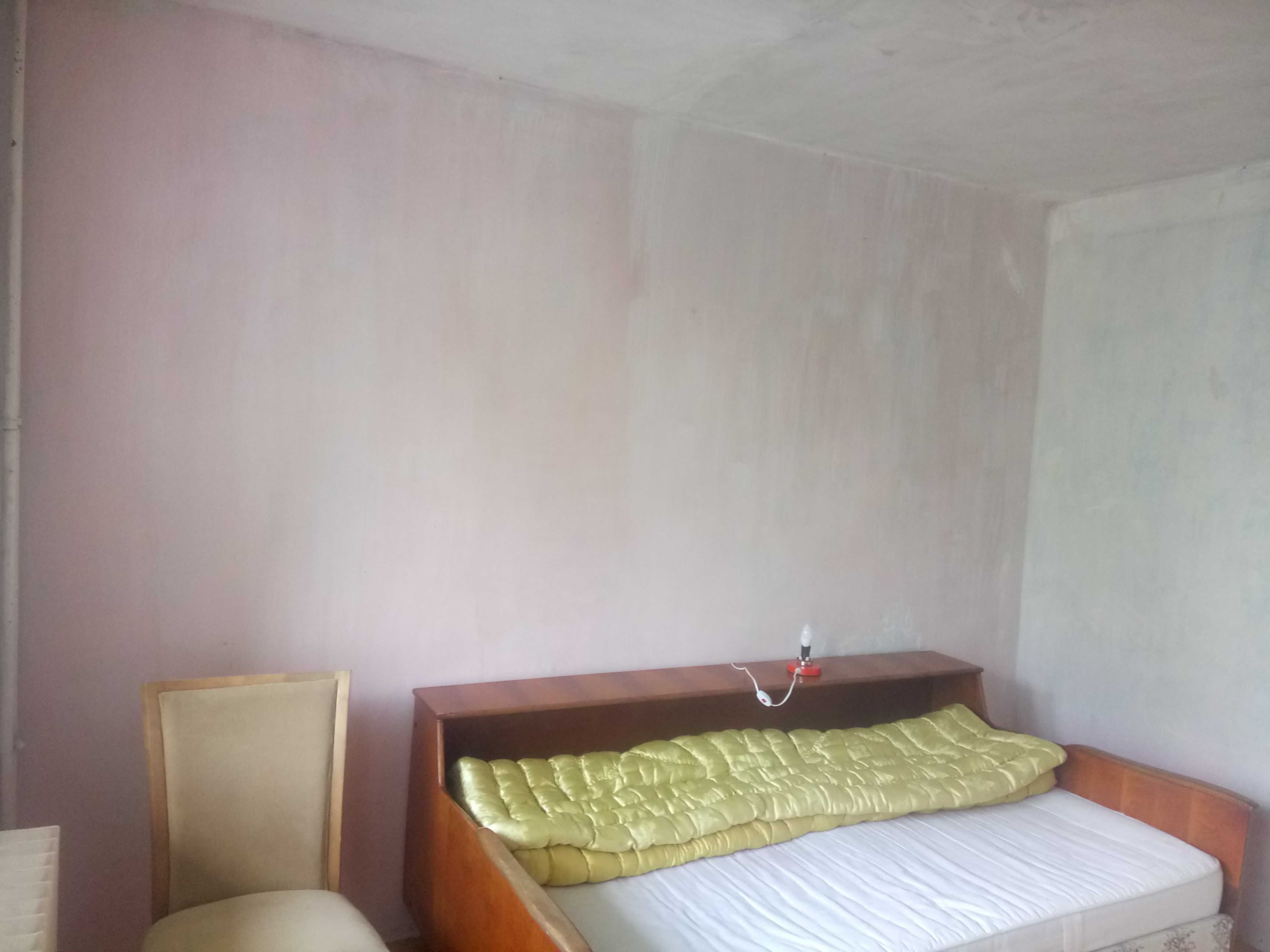Apartament 3 camere, semidecomandat, 55000Euro, 67mp, negociabil.