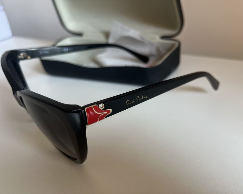 Pierre Cardin, Слънчеви очила - Cat eye, черен цвят, 56-16-140