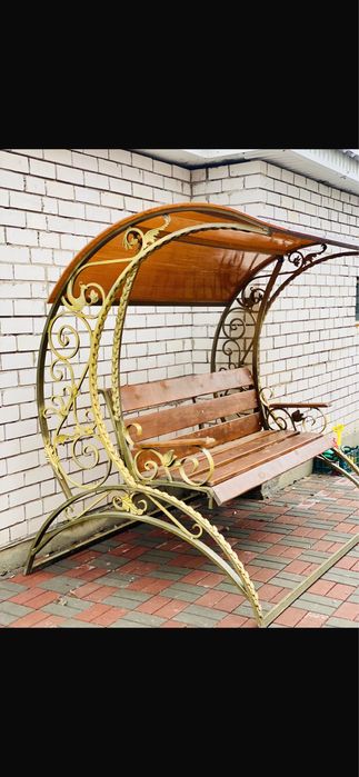 Продам качели во двор