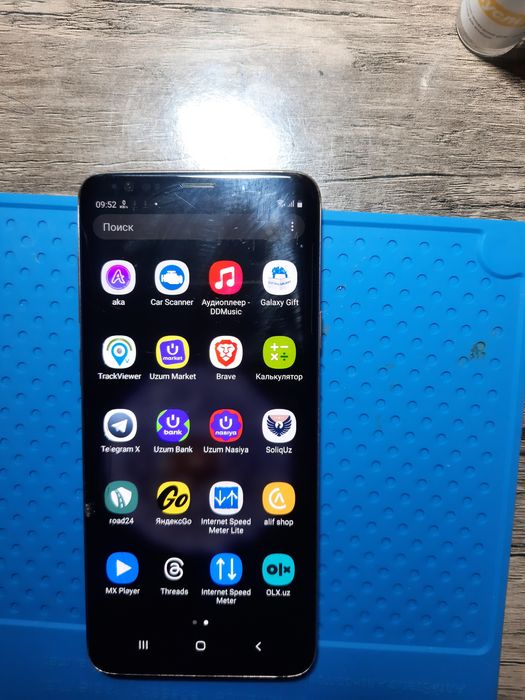 Samsung s9+ sroshni satiladi