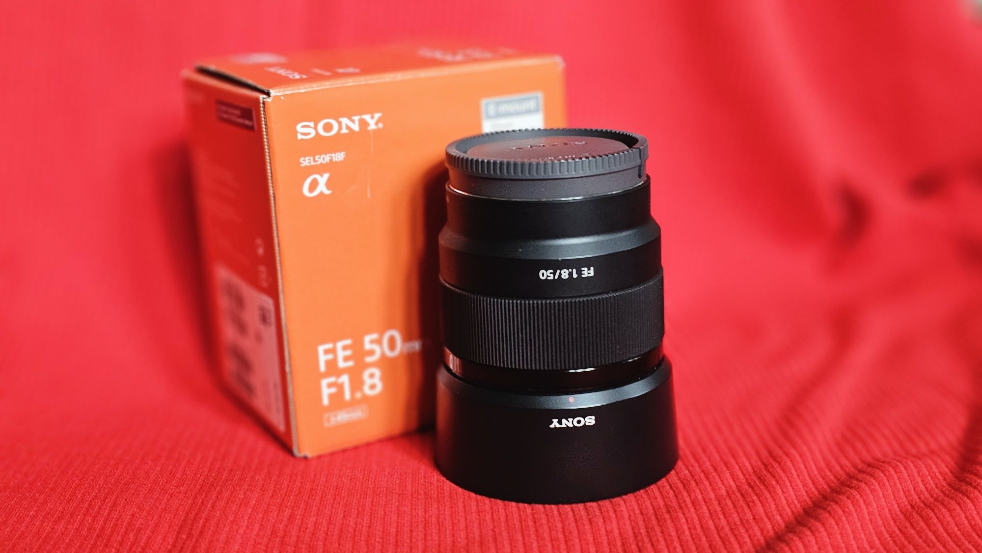 Sony FE 85mm F1.8, Sony FE 28-70 F3.5-5.6, Sony FE 50mm F1.8