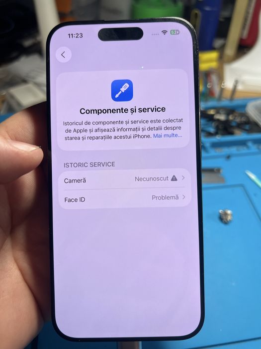 Iphone 15 pro titanium Black 128 Gb baterie 96%