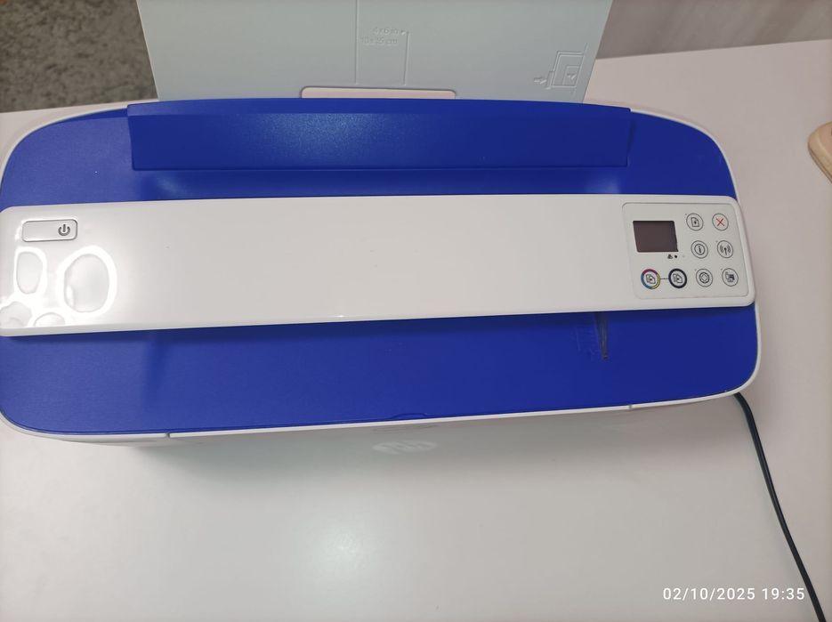 Imprimanta HP Deskjet 3760 (280 Lei usor negociabil)