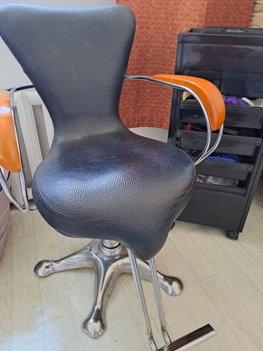 Кресло для салона красоты