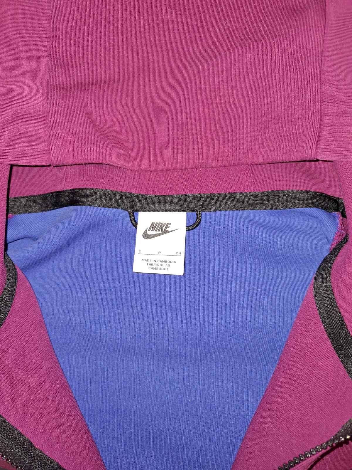 Nike tech fleece