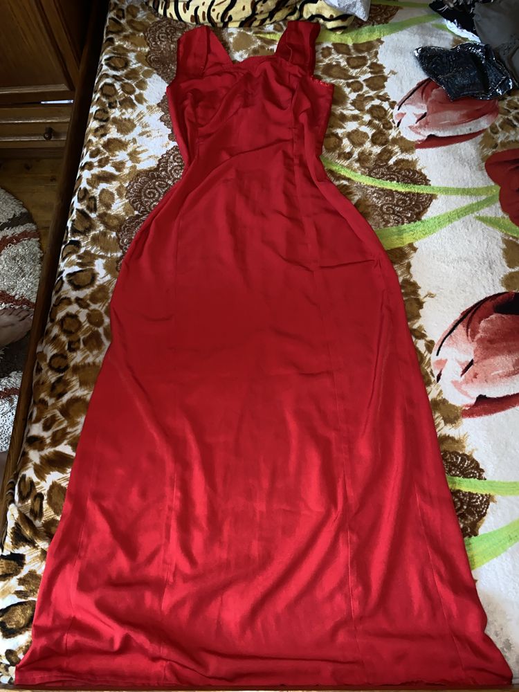 Rochie lungă roșie de ocazie, mărimea 40