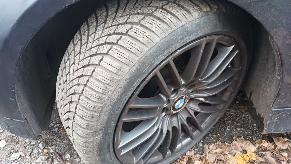 Продавам BMW 325 i E 90 2008 г. 217 000км.