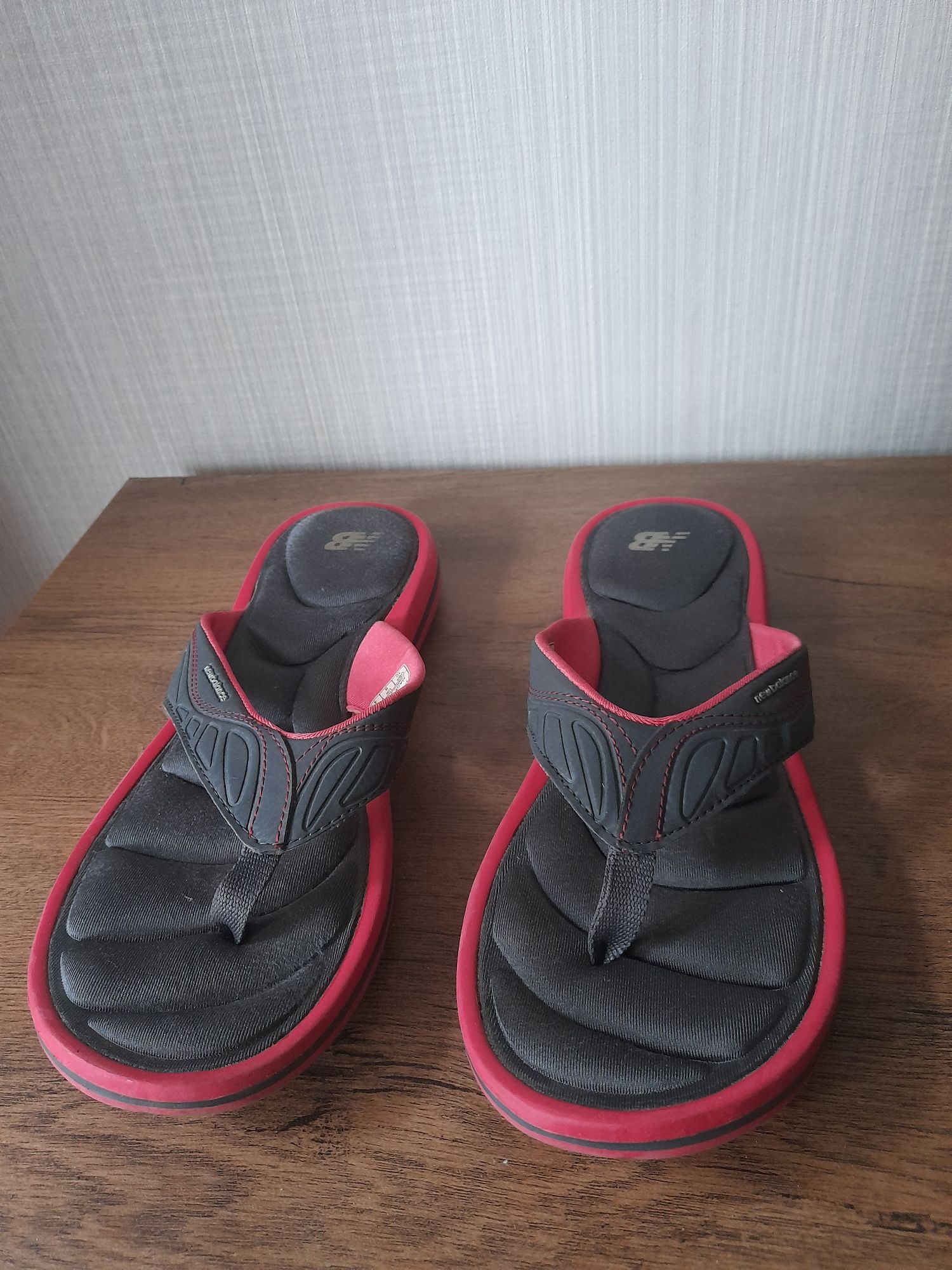 New balance дамски чехли 41 номер.