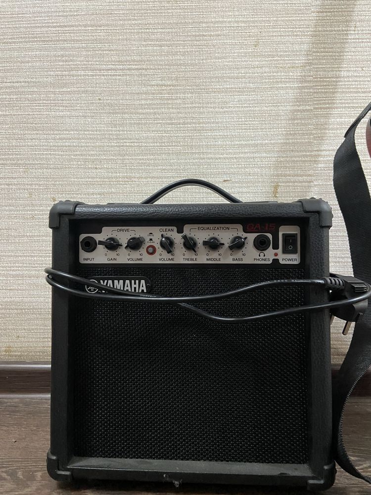 Гитара Yamaha