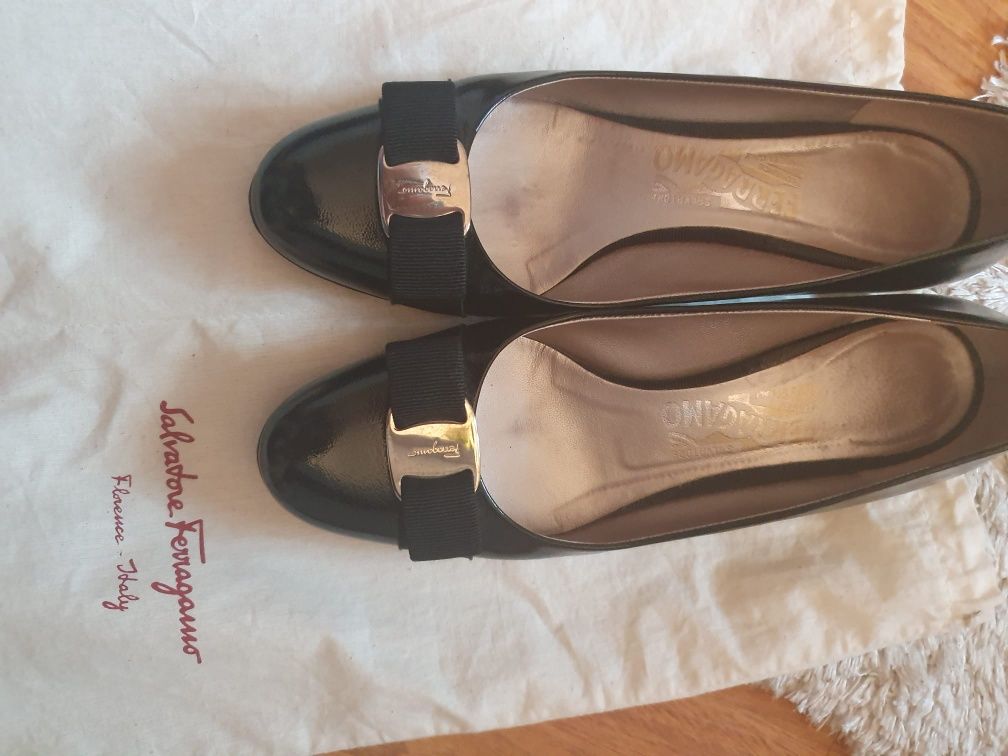 Pantofi Salvatore Ferragamo