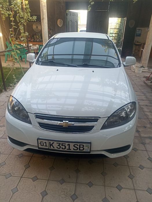 Chevrolet Jentra