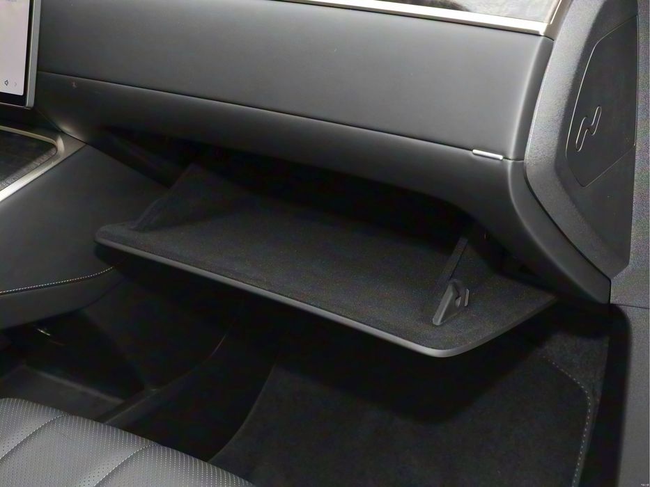 NIO onvo L90 2025