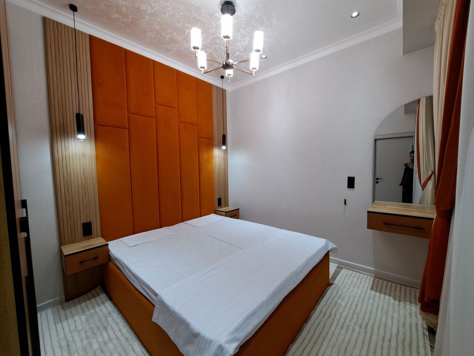 2 xonali lux kvartira sotiladi