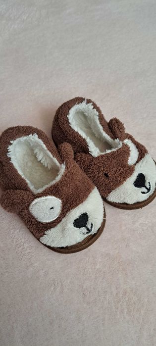 Sandale/ Papuci de casa fetite nr. 22-23