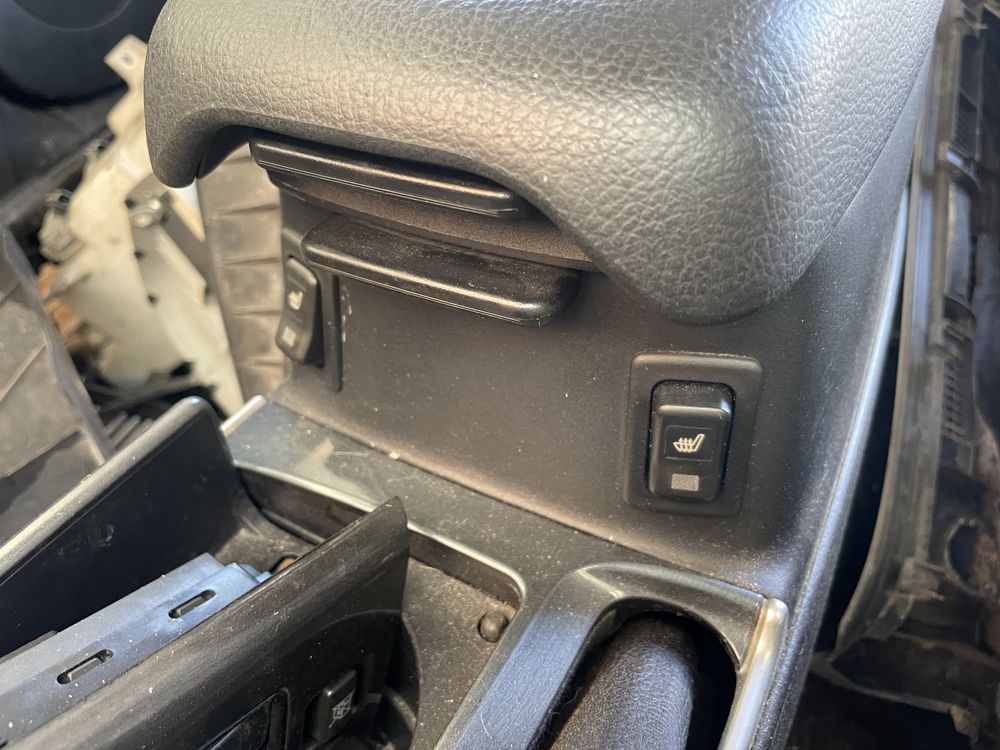 кожен салон с подгрев мазда 6 2007г mazda 6