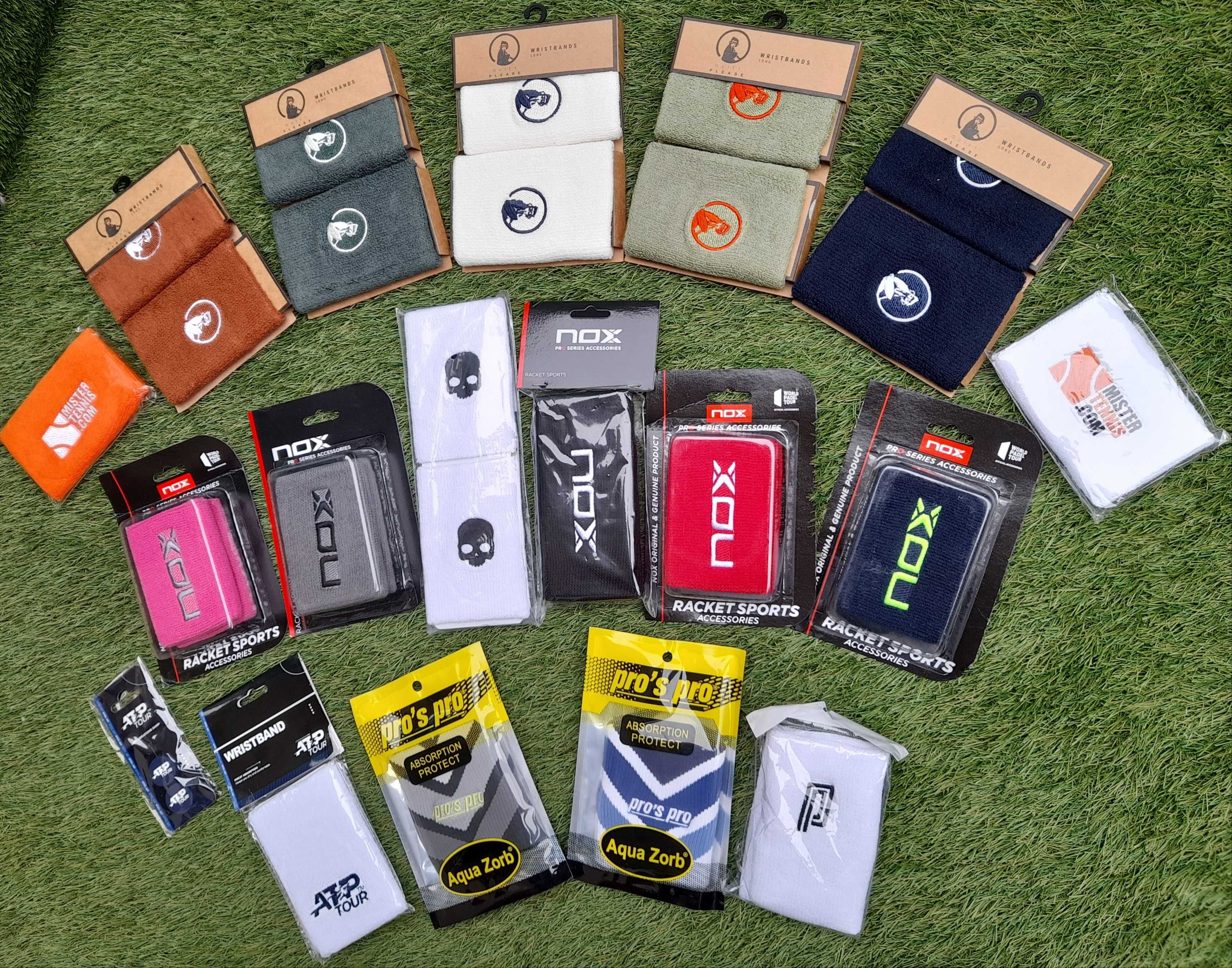 Екипировка Adidas, Lacoste, Nike, Head, Yonex и Roland Garros