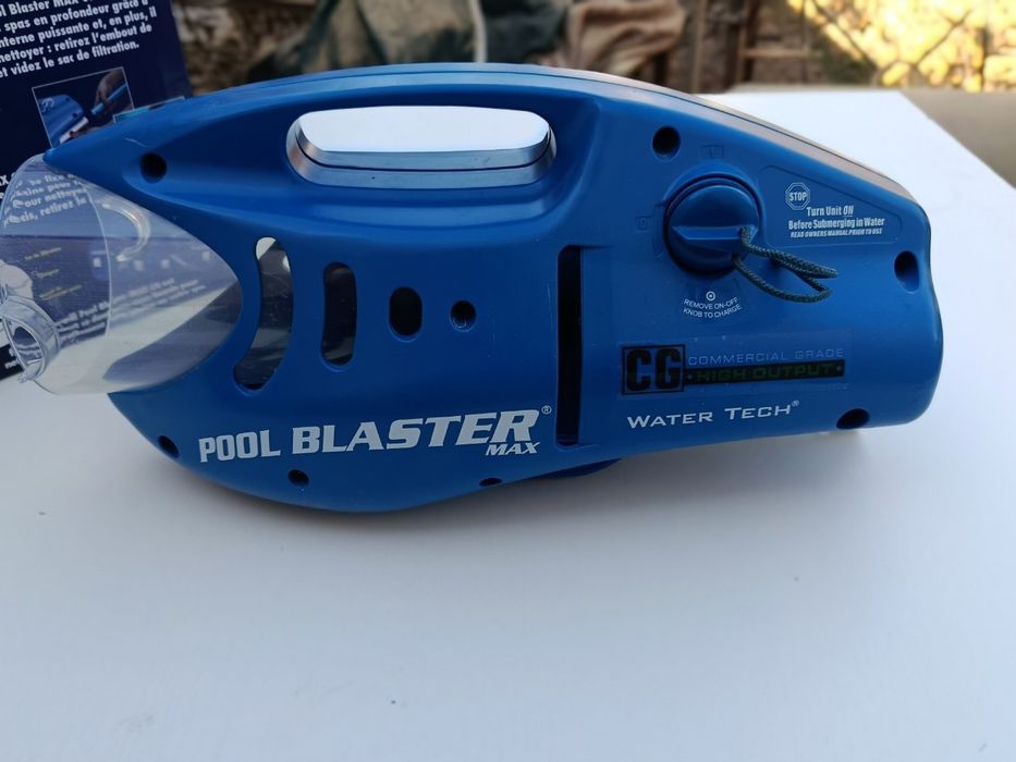 Pool blaster max CG