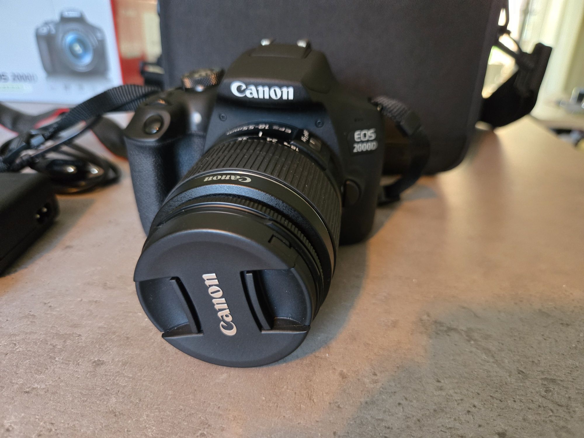 Canon Eos dslr 2000D