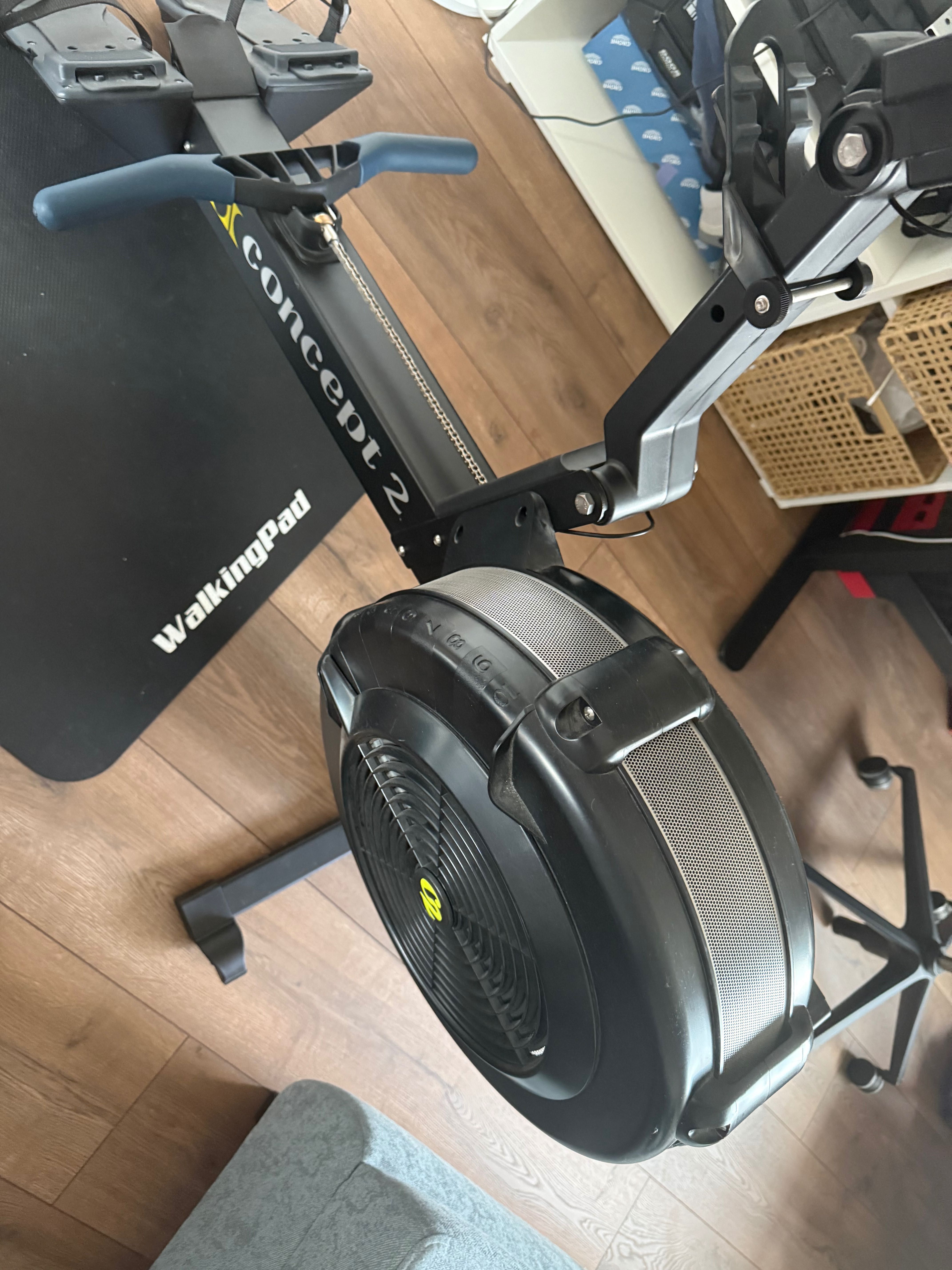 Гребен тренажор RowErg Concept 2