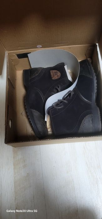 Зимни боти/обувки