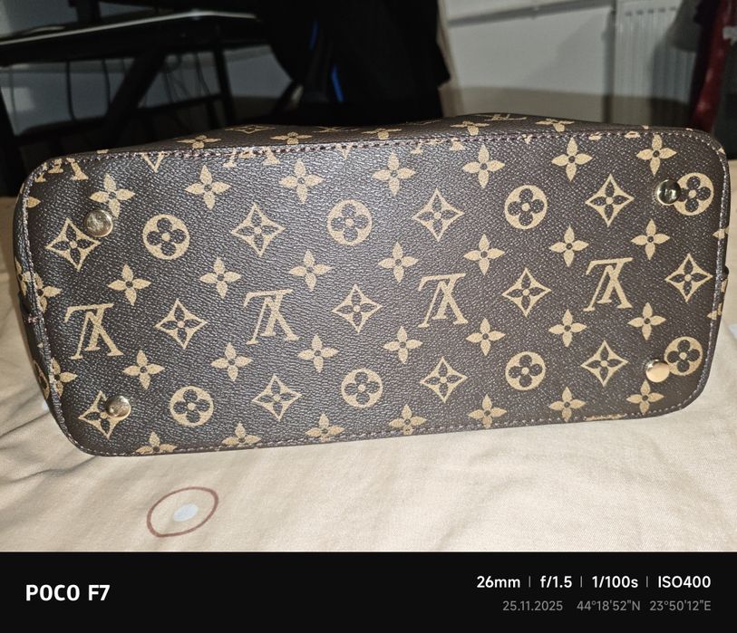 Geanta de dama eleganta