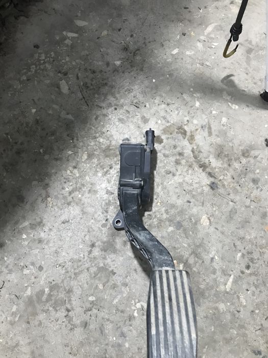 Продам электронная педаль нива урбан, электронная педаль приора