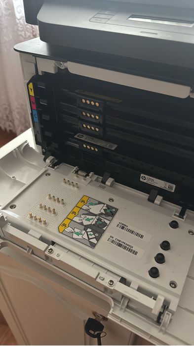 Imprimanta HP color laser