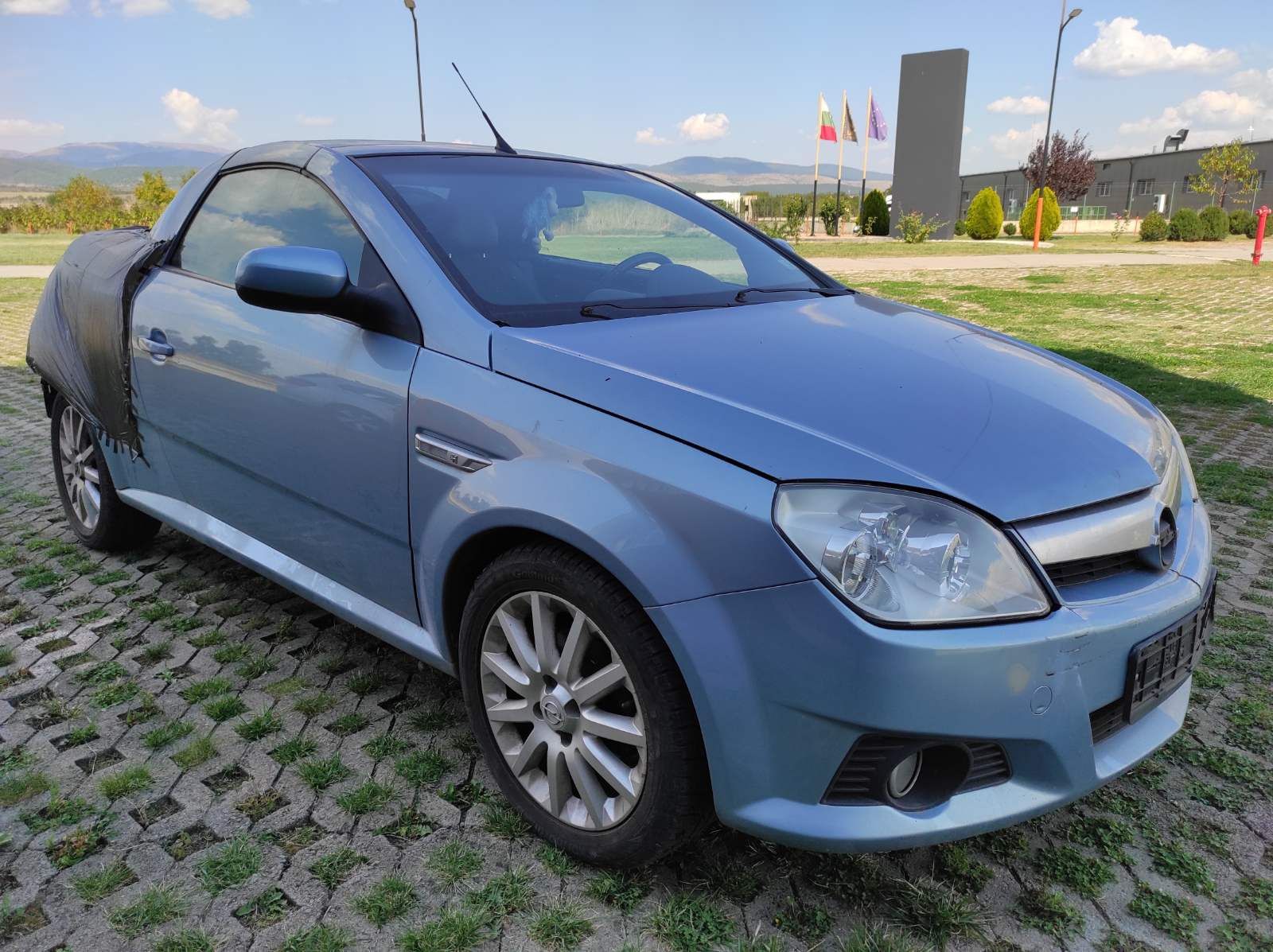 Opel Tigra  / Опел Тигра на части