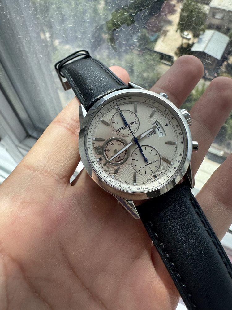 Raymond weil часы
