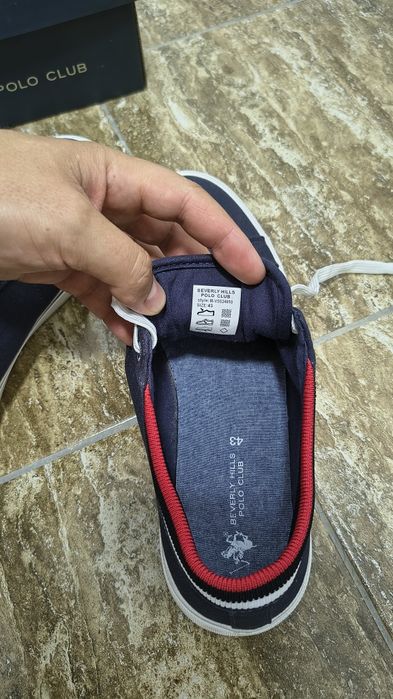 Vand teniși noi Us Polo in cutie