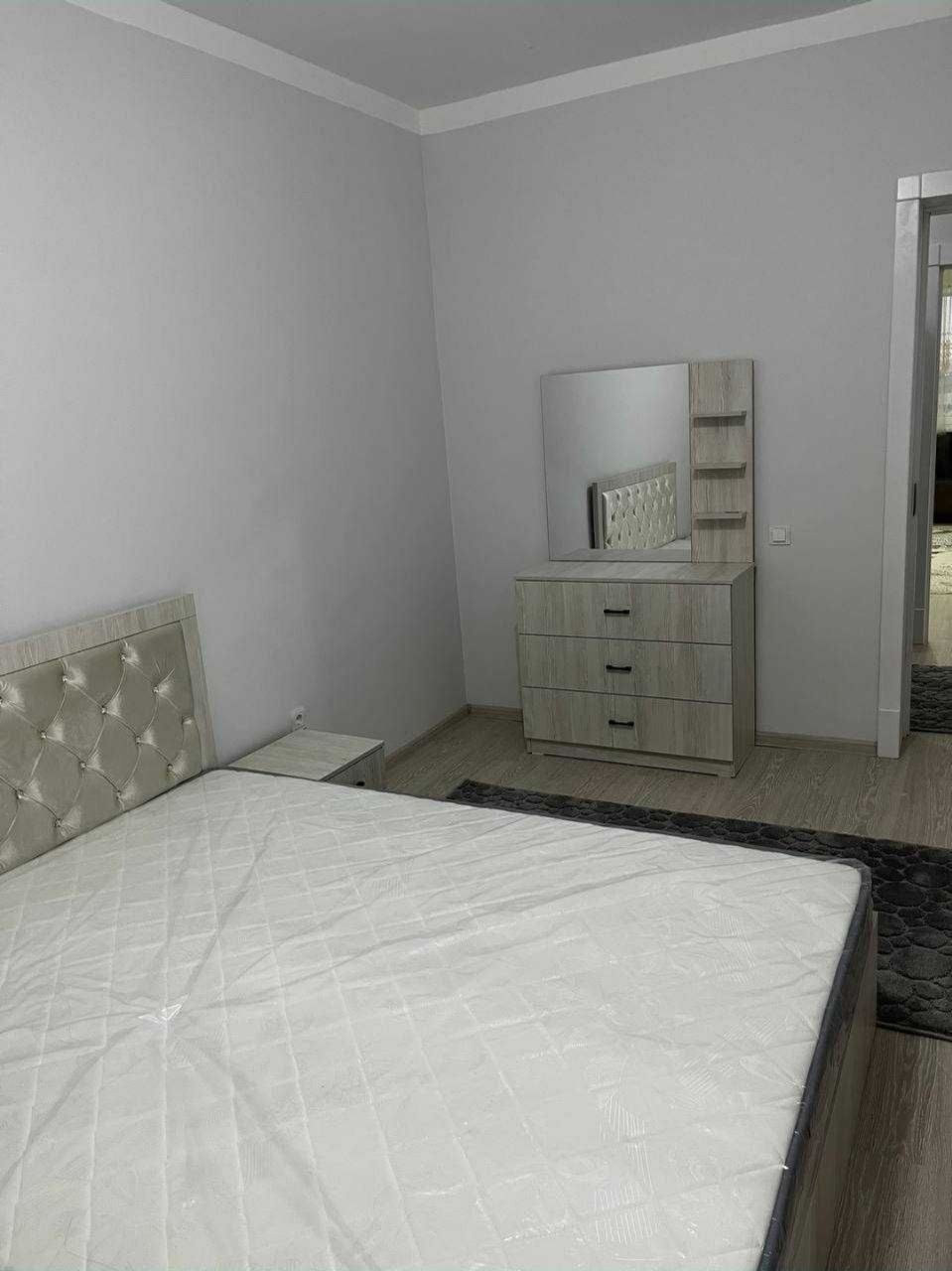 Yunusabad 15 kvartal 3 xona (72²) 4 etaj 9 etajlik sotiladi